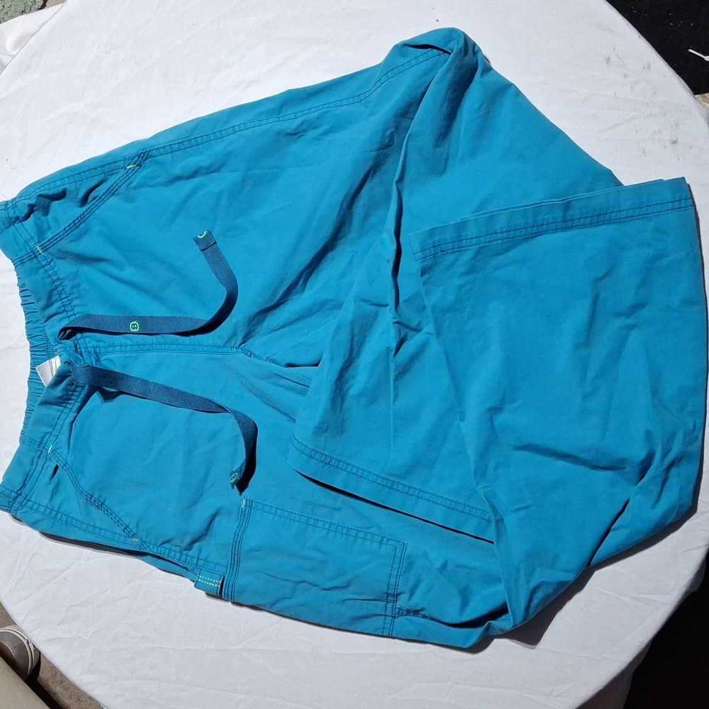 Spread Good Cheer Scrub Pants